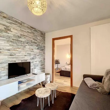 Bristol Comfort & Nature In The Heart Of The Alps! 아파트 Lens